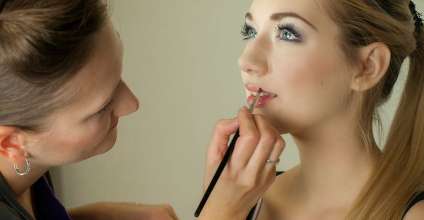 Деталі макіяжу - фото.