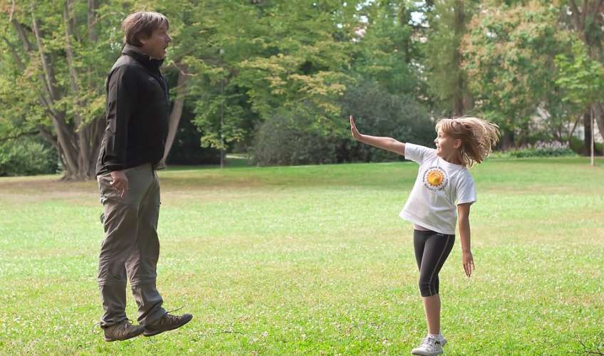 Знімаємо левітацію.