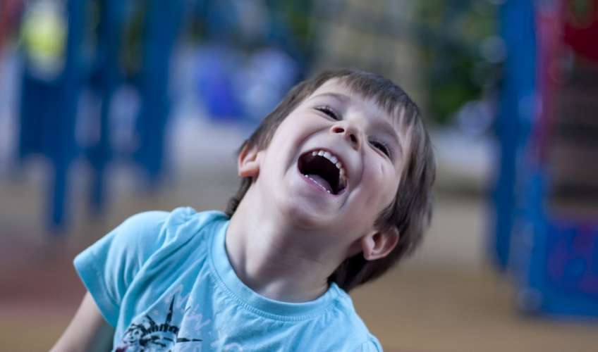 Як фотографувати дітей вдома та на вулиці