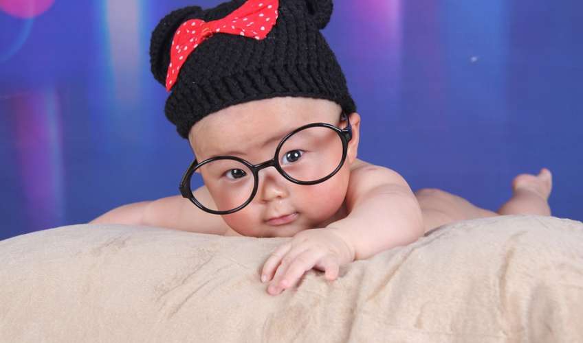 Как фотографировать младенцев